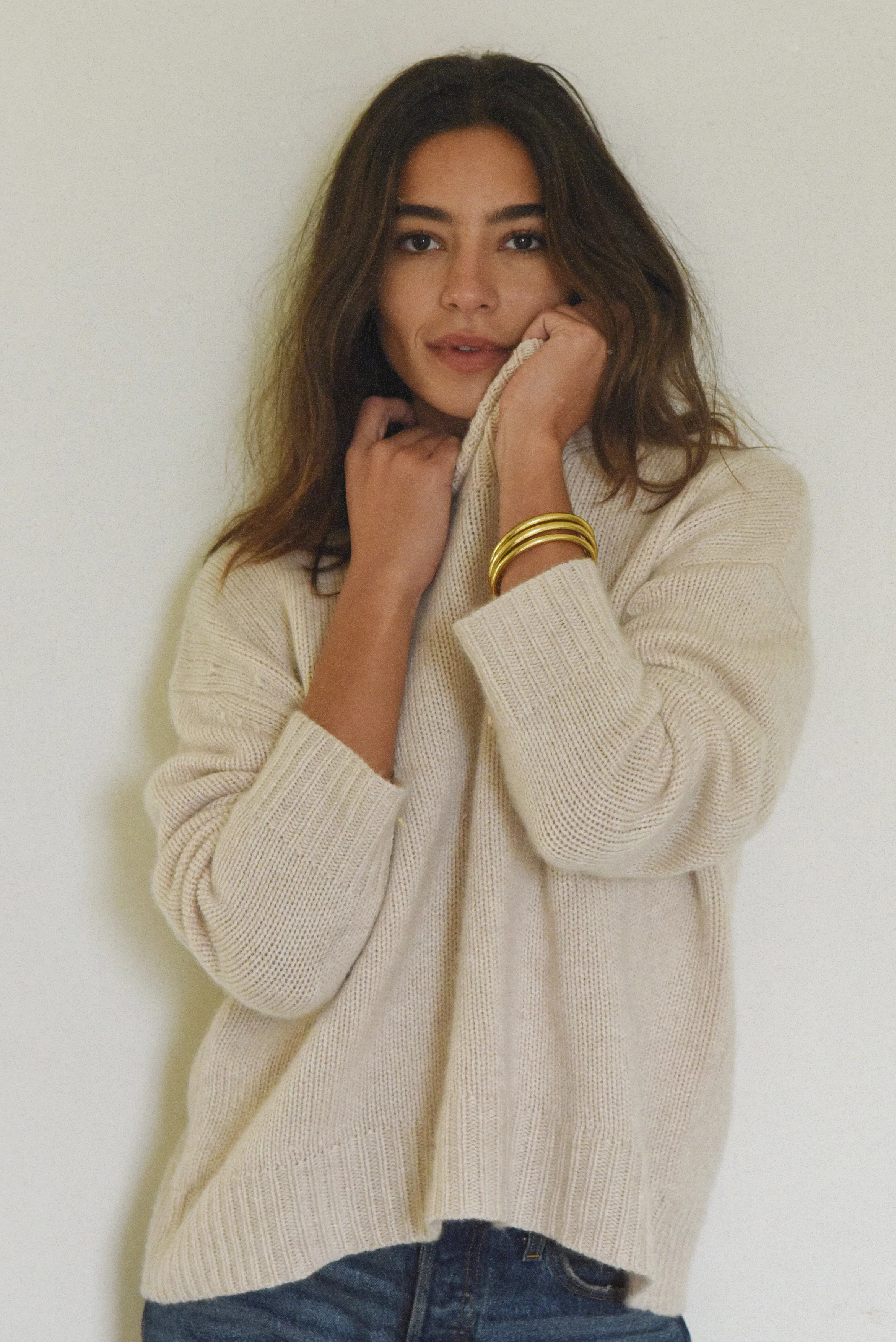 The Cashmere Carmel Sweater // Moon - Image 5