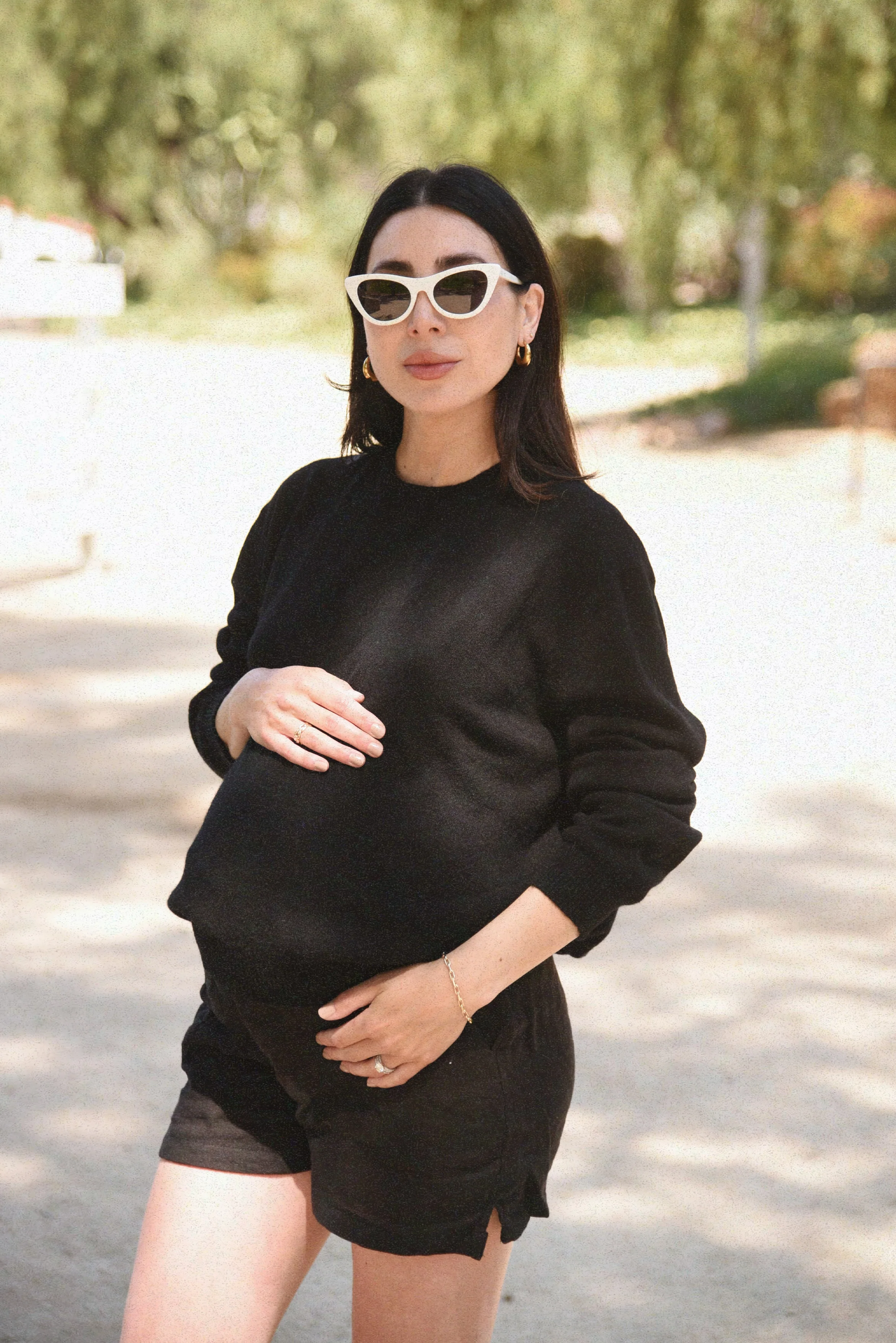 The Cashmere Cove Crew Neck // Noir - Image 5
