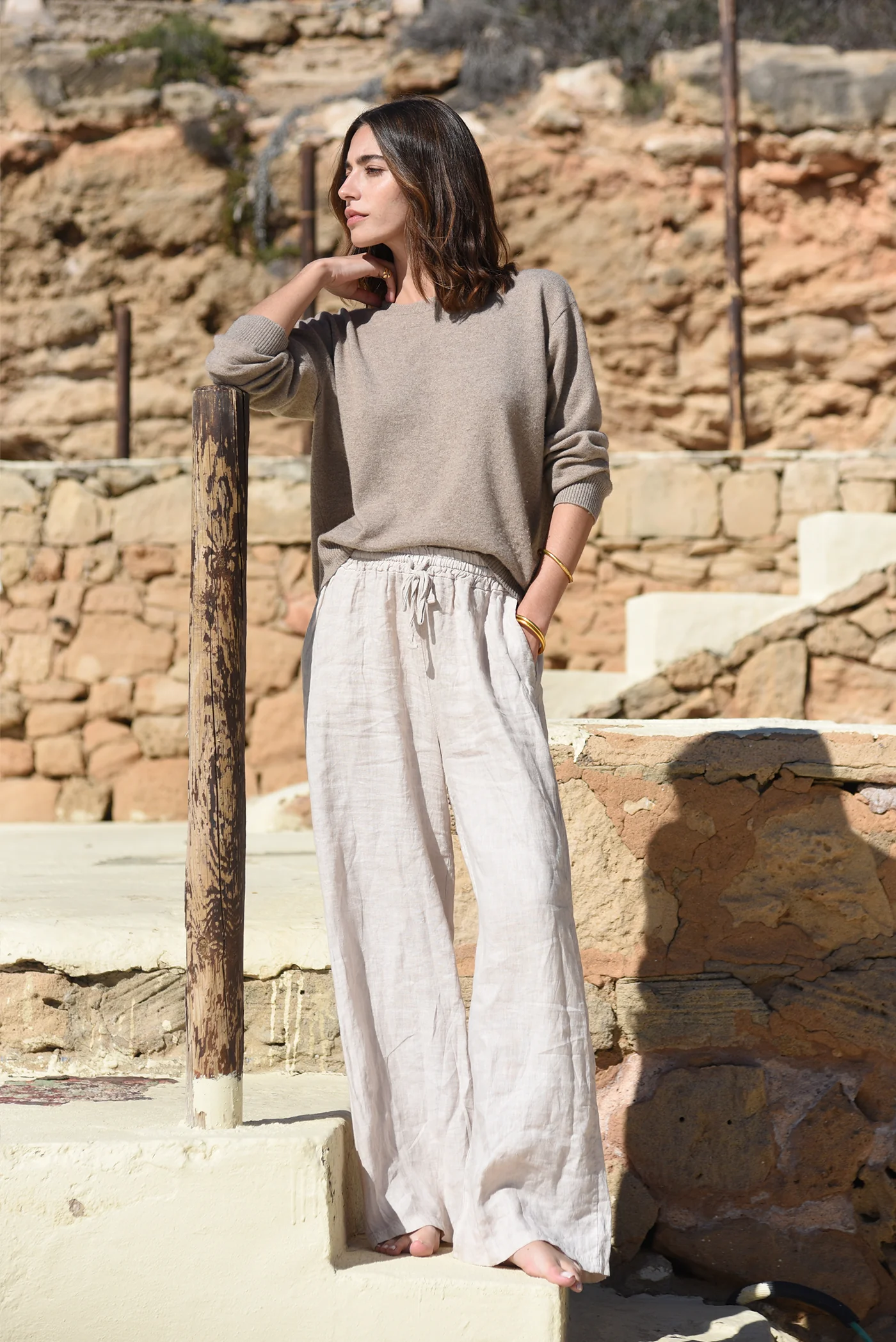 The Cashmere Cove Crew Neck // Rye - Image 2