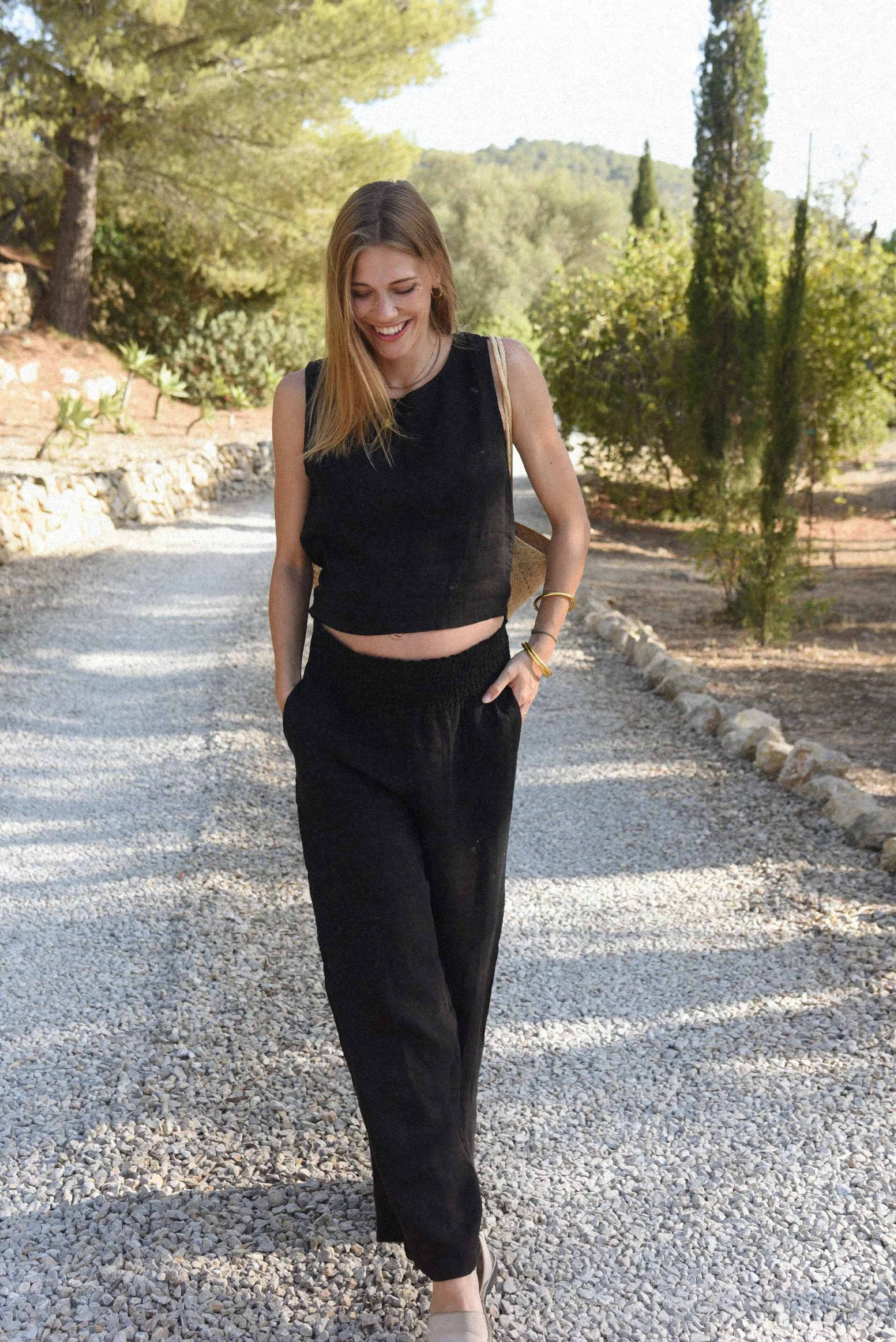 The Mila Top // Noir - Image 4
